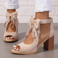 Dames sandalen met open teen en dikke hak en strik