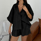 Lässiges Damen-Set aus Reverstop und Shorts mit hoher Taille