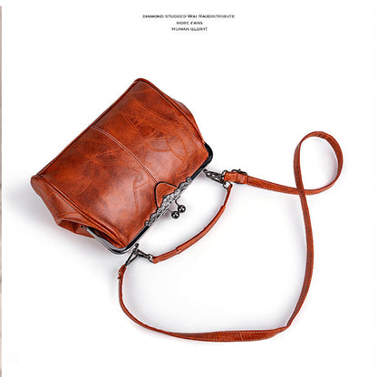 👜  2026 New Retro Fashion Clip Bag👛Combining Elegance and Practicality!