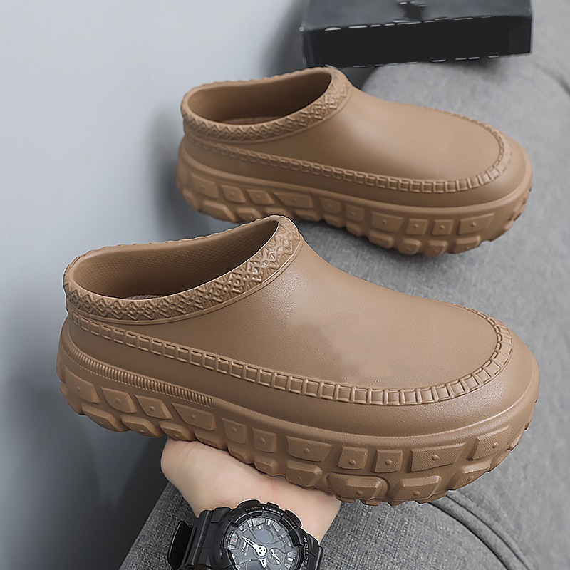 Stylish Non Slip Closed Toe Clogs